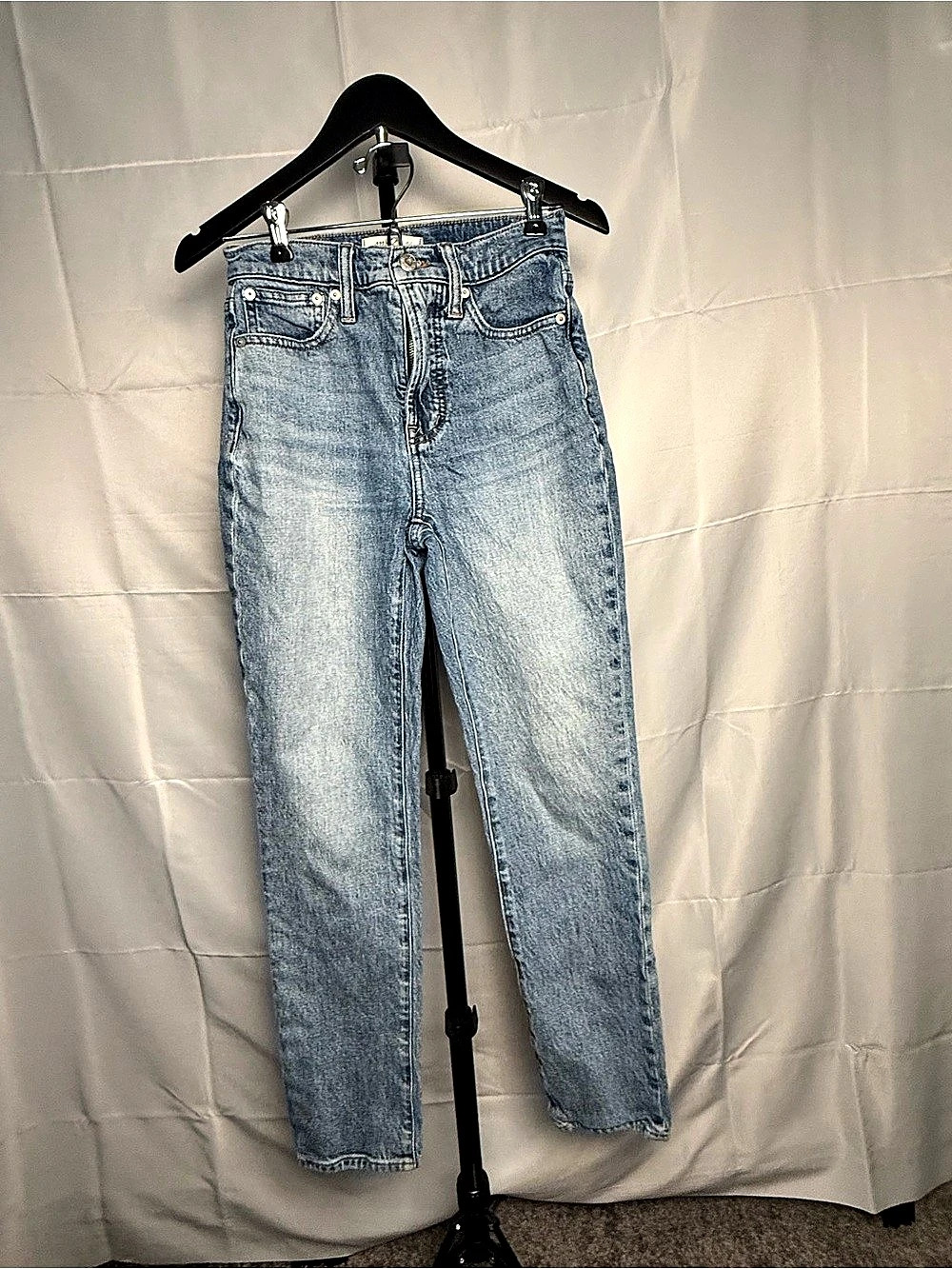Madewell The Perfect Vintage Jean Straight Leg Jeans in Blue Waist 23